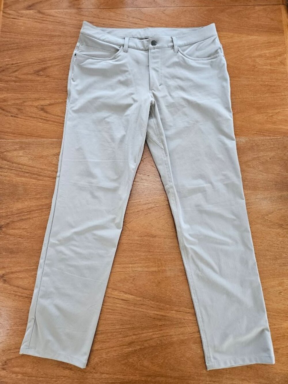 NWT Lululemon ABC Pant Classic 32” Riverstone 34 - Picture 3 of 13